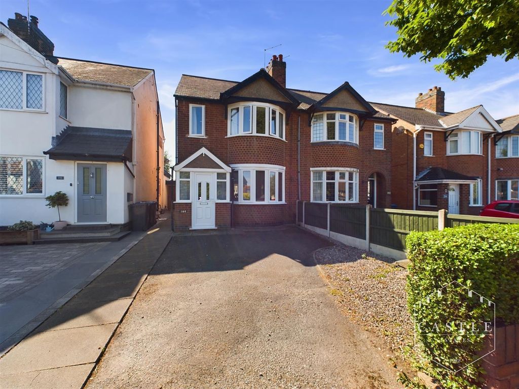 2 bed semidetached house for sale in Coventry Road, Hinckley LE10, £