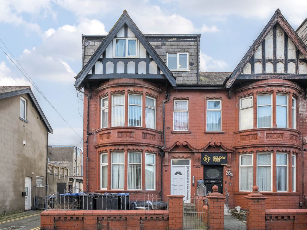 5 bed flat for sale in Holmfield Road, Blackpool, Lancashire FY2, £