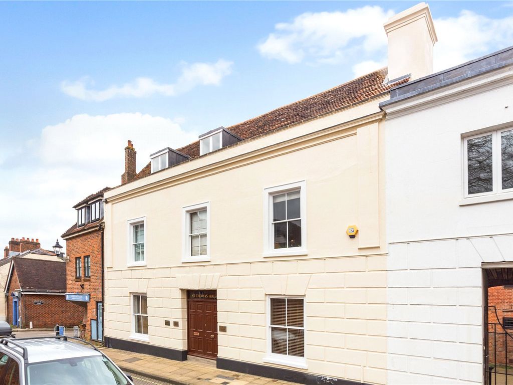2 bed flat for sale in St. Thomas Street, Winchester, Hampshire SO23