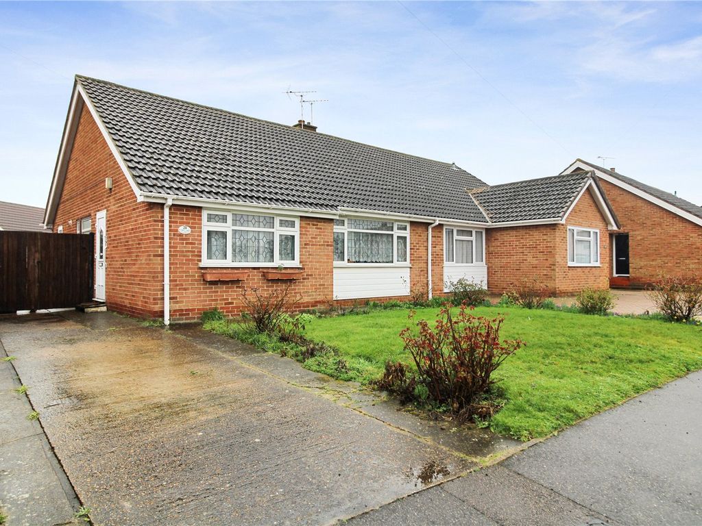 2 bed bungalow for sale in Finwell Road, Rainham, Gillingham, Kent ME8