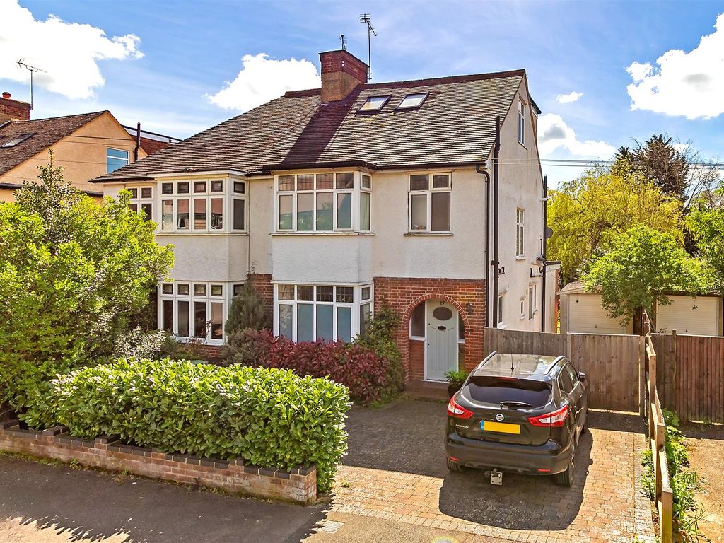 4 bed semidetached house for sale in Francis Avenue, St.Albans AL3, £