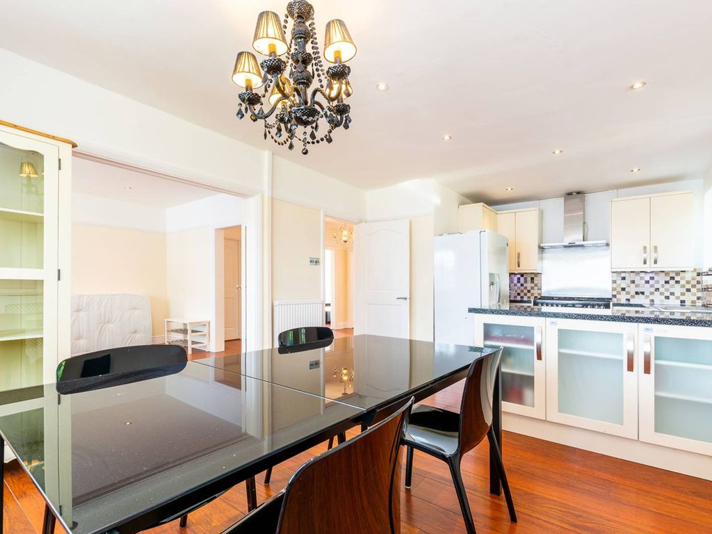 Raymond Road, Wimbledon Village, London SW19