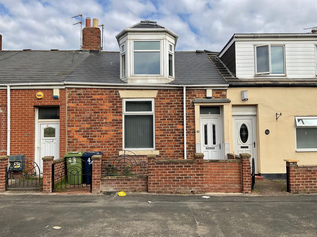 3 bed terraced house for sale in Mainsforth Terrace, Sunderland SR2, £