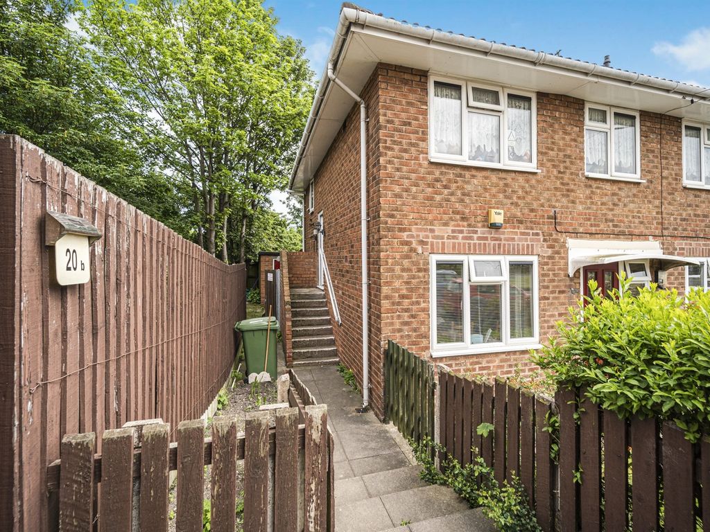 3 bed flat for sale in Wallace Road, Bilston WV14 Zoopla