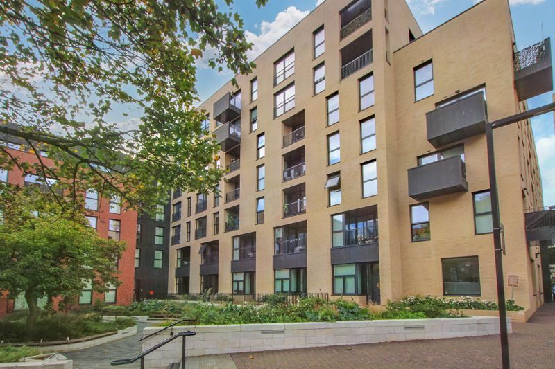 2 bed for sale in Court, Burgess Springs