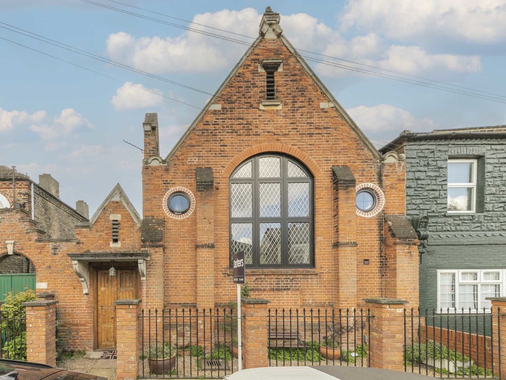 4 bed terraced house for sale in Wellfield Road, London SW16 Zoopla