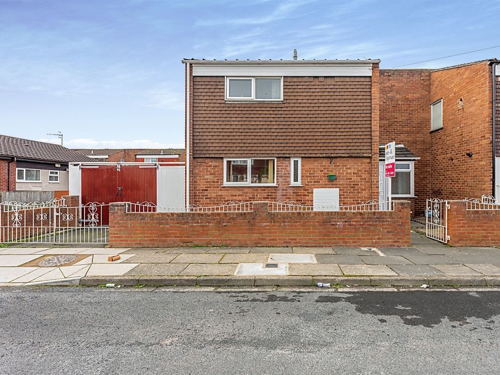 3 bed end terrace house for sale in Deepdale Close, Beechwood, Prenton