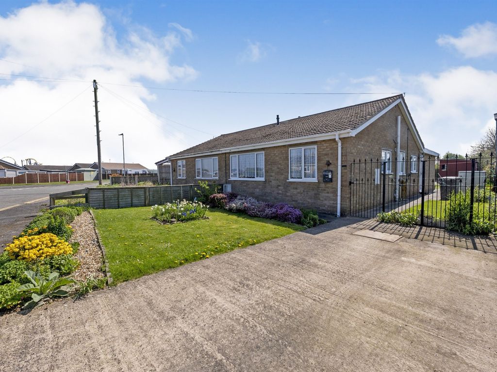 3 bed semidetached bungalow for sale in Burchnall Drive, Ingoldmells