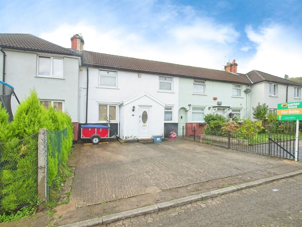 2 bed terraced house for sale in Poplar Road, Newport NP19, £160,000