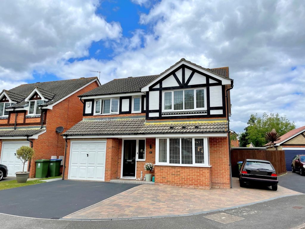 4 bed detached house for sale in Fyfield Close, Whiteley, Fareham PO15