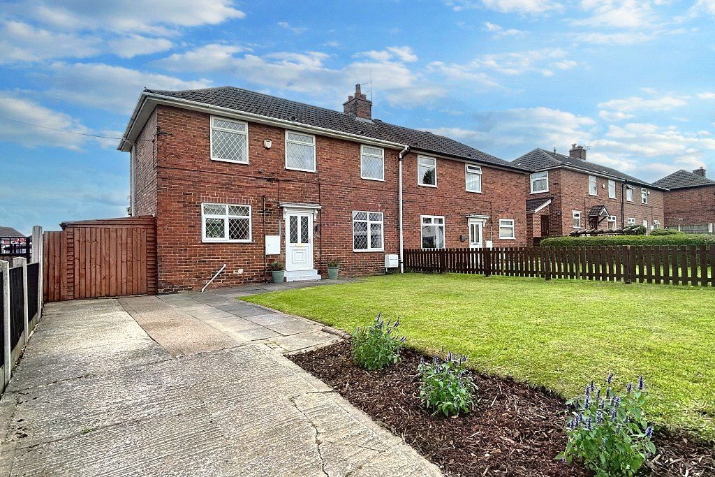 3 bed semidetached house for sale in Cow Lane, Havercroft, Wakefield