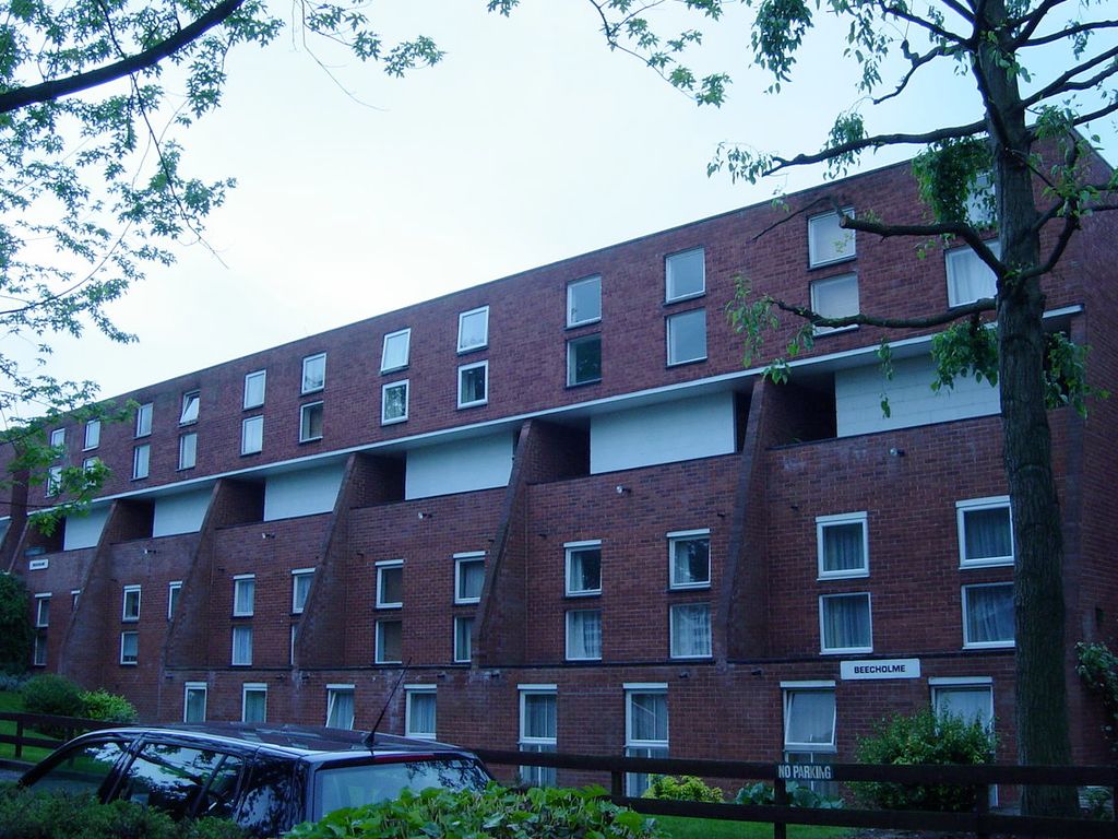 2 bed flat for sale in 5763 Woodside Park Road, Finchley N12, £399,950 Zoopla