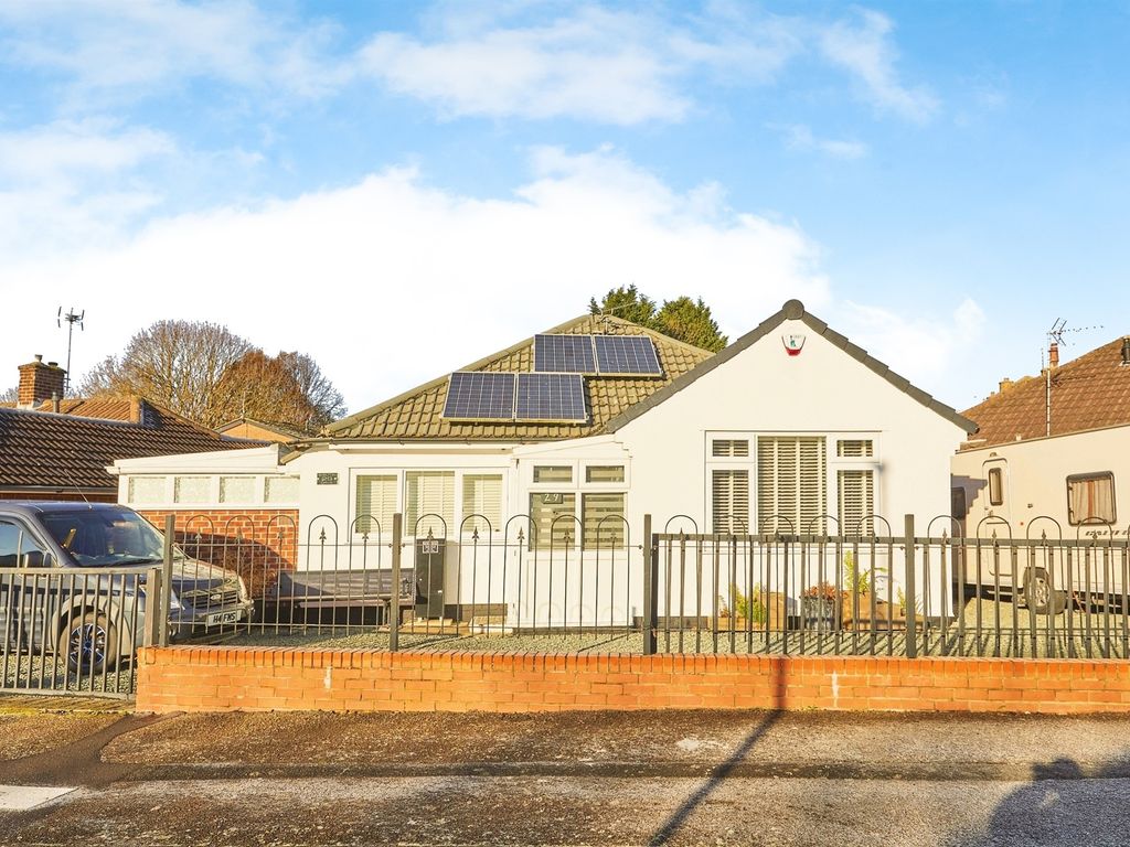 2 bed detached bungalow for sale in Shelton Drive, Shelton Lock, Derby