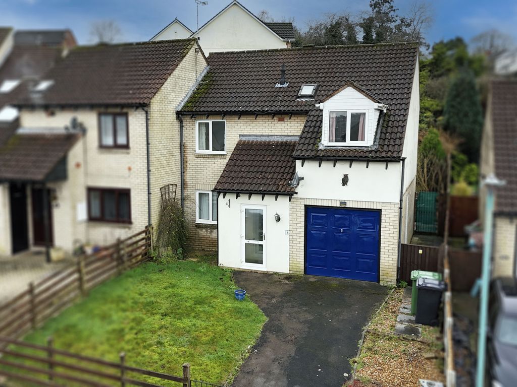 4 bed semidetached house for sale in Princess Royal Road, Bream