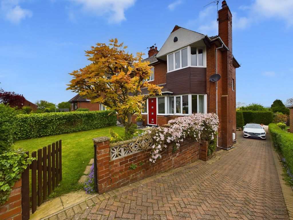 3 bed semidetached house for sale in Churchfield Lane, Castleford WF10 Zoopla