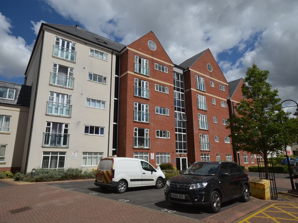 2 bed flat for sale in Ushers Court, Trowbridge BA14 Zoopla