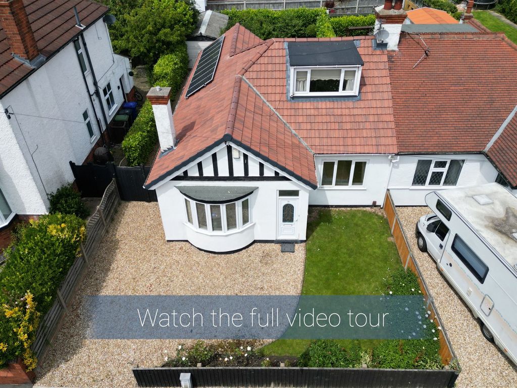 3 bed semidetached bungalow for sale in Queens Parade, Cleethorpes