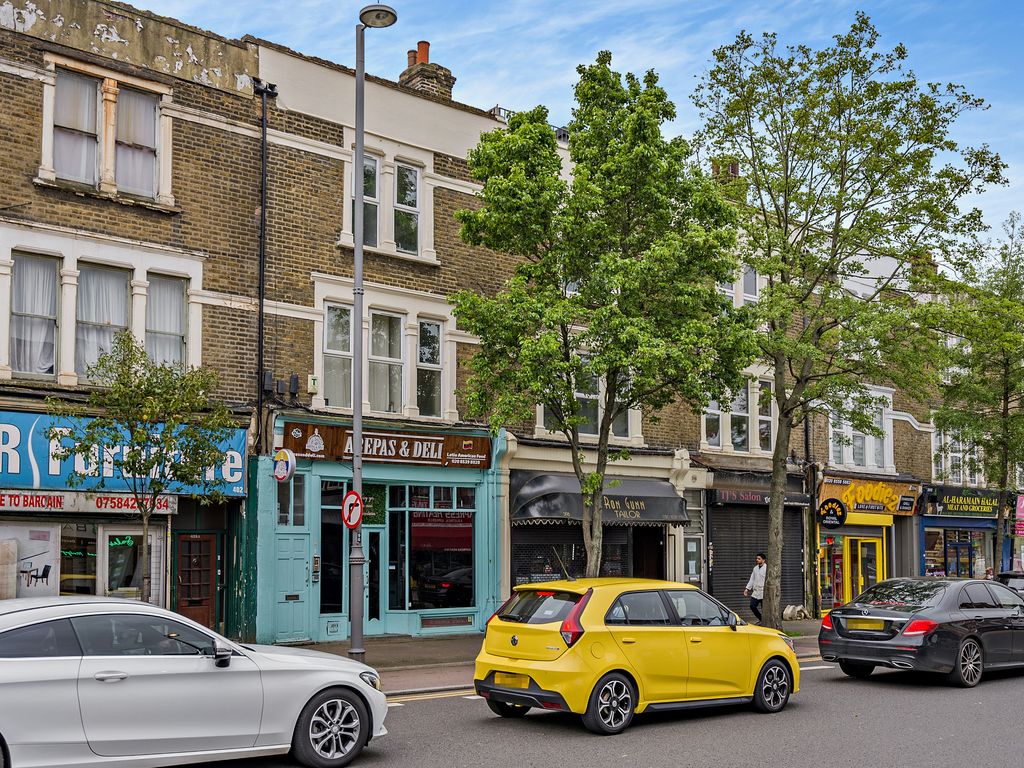 2 bed flat for sale in Lea Bridge Road, London E10 Zoopla