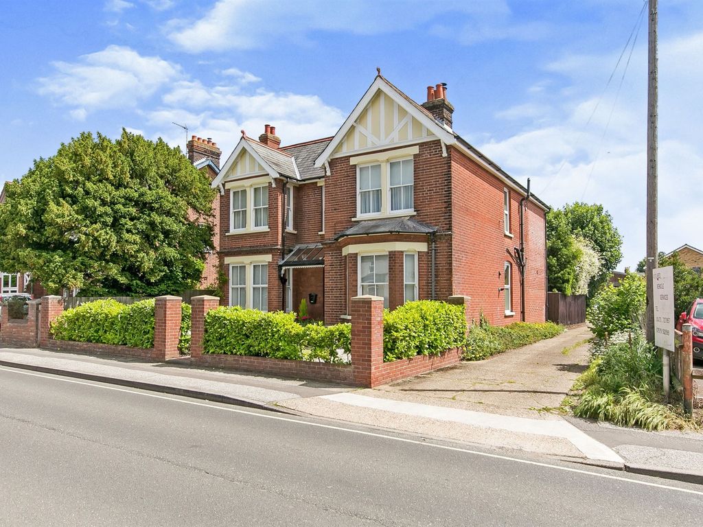 3 bed detached house for sale in Cauldwell Hall Road, Ipswich IP4 Zoopla