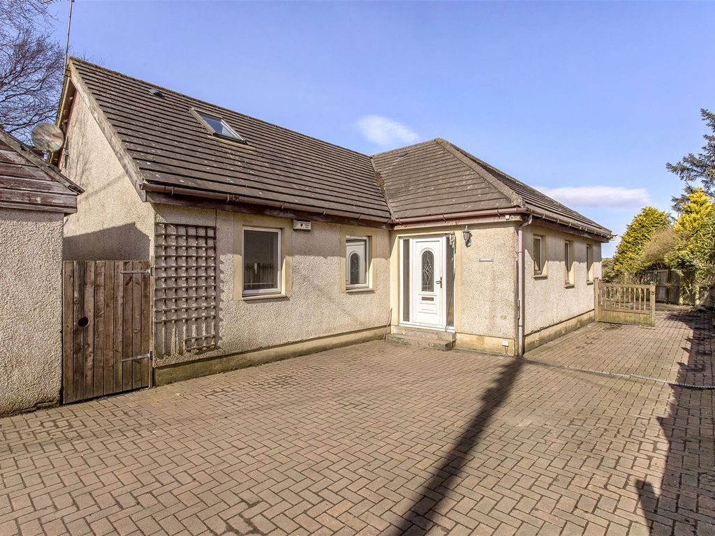 5 bed bungalow for sale in Avonbridge, Falkirk FK1 Zoopla