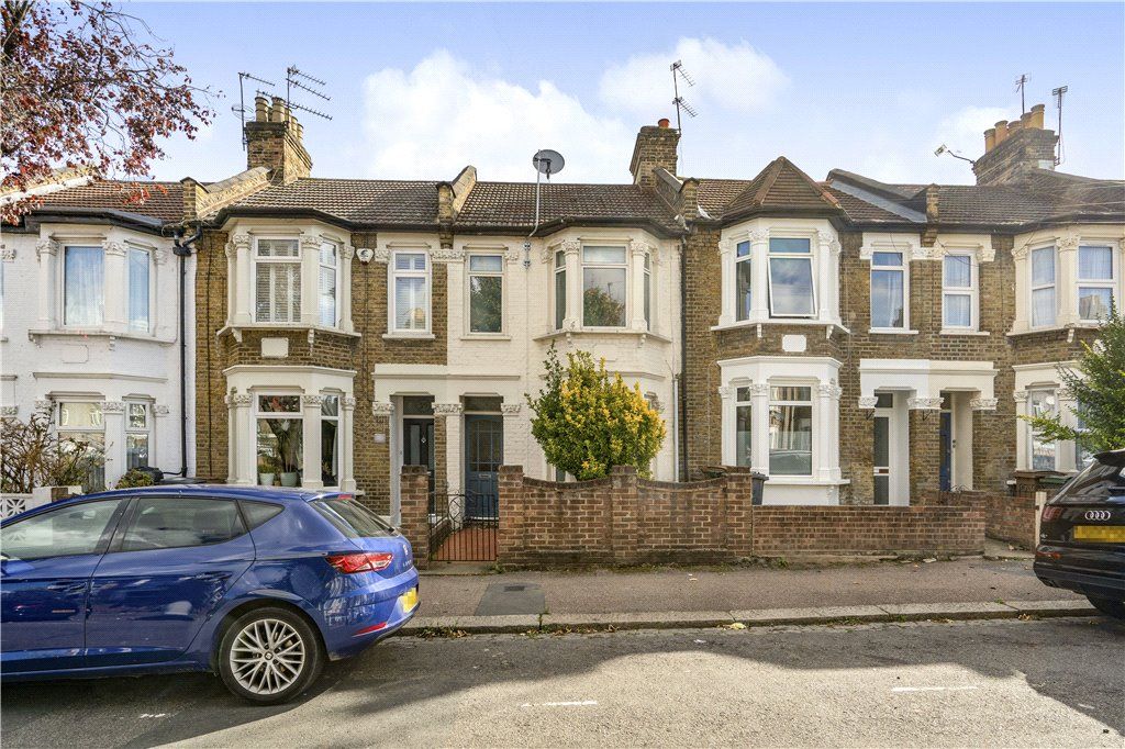 3 bed terraced house to rent in Carnarvon Road, London E10 Zoopla