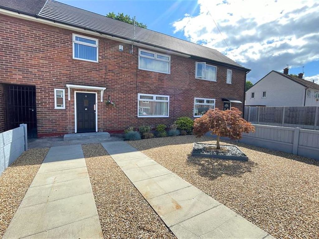 3 bed terraced house for sale in Greenham Road, Wythenshawe, Manchester