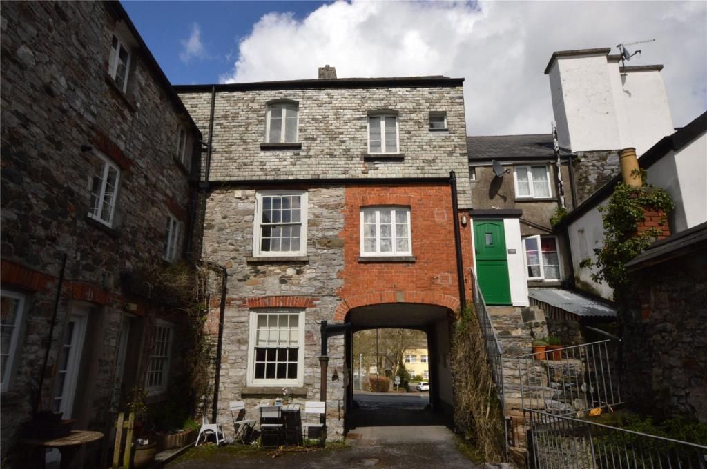 1 bed end terrace house for sale in Chapel Street, Buckfastleigh, Devon