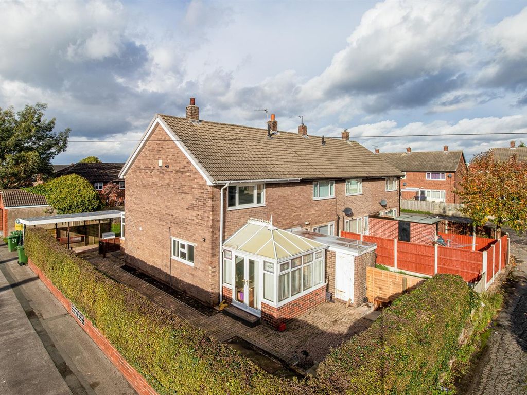 2 bed semidetached house for sale in Leatham Park Road, Featherstone