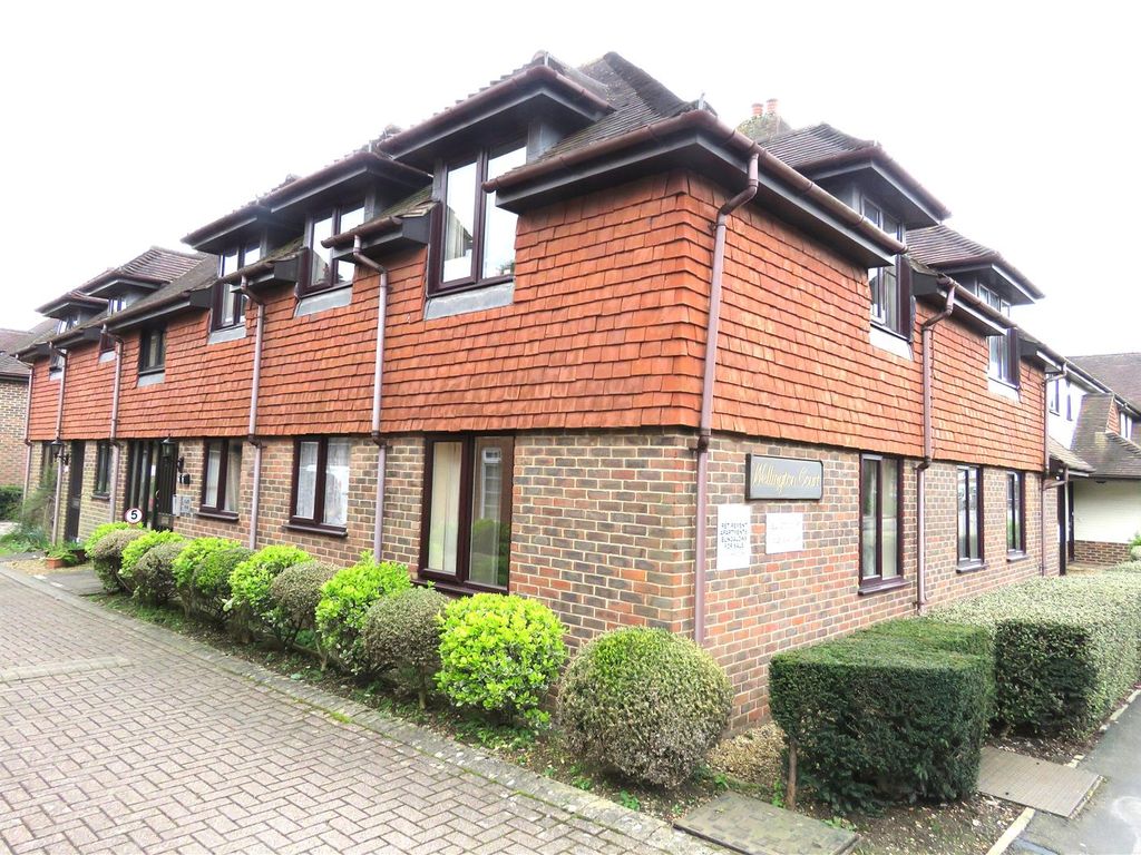 1 bed property to rent in Fernhill Lane, New Milton BH25, £895 pcm Zoopla