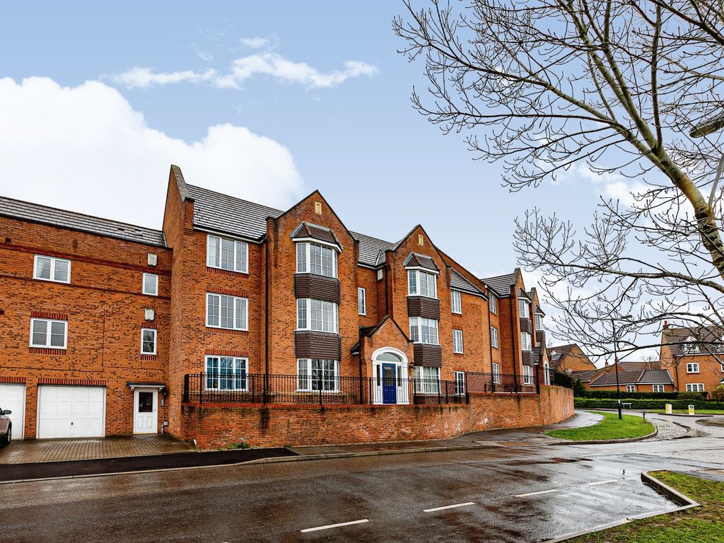 2 bed flat for sale in Farnborough Drive, Daventry NN11 Zoopla