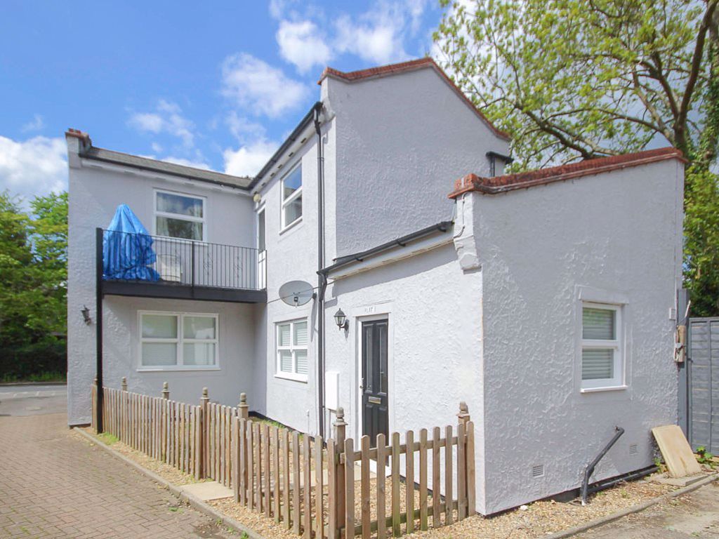 1 bed flat to rent in Warley Hill, Warley, Brentwood CM14 Zoopla