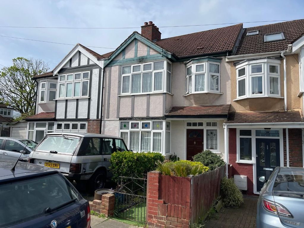 3 bed terraced house for sale in College Gardens, New Malden KT3 Zoopla