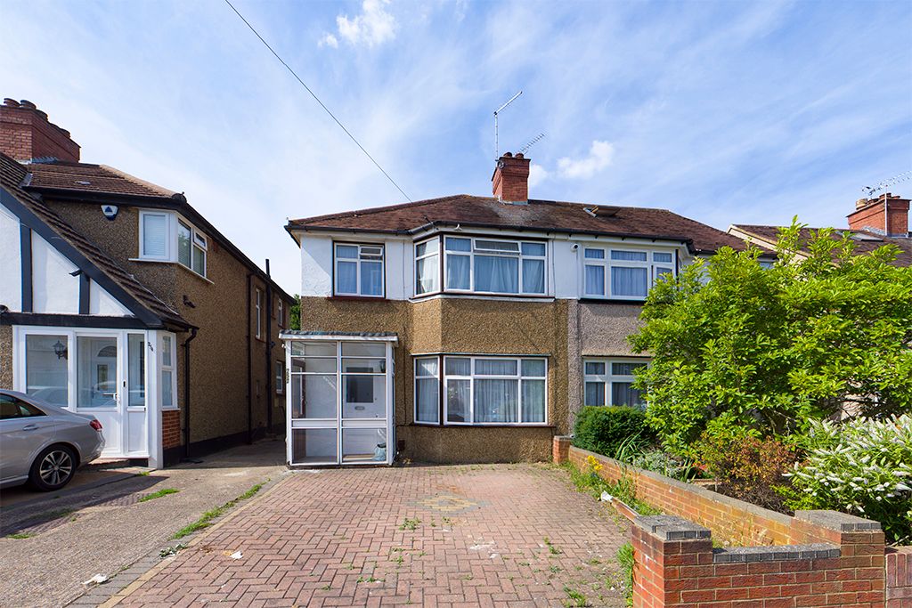 3 bed semidetached house to rent in Woodlands Avenue, Ruislip HA4 Zoopla