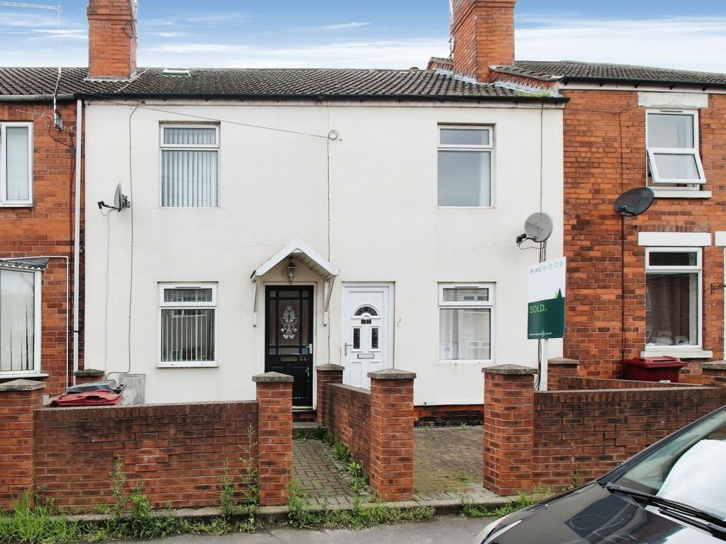 3 bed terraced house for sale in Duke Street, Creswell, Worksop S80