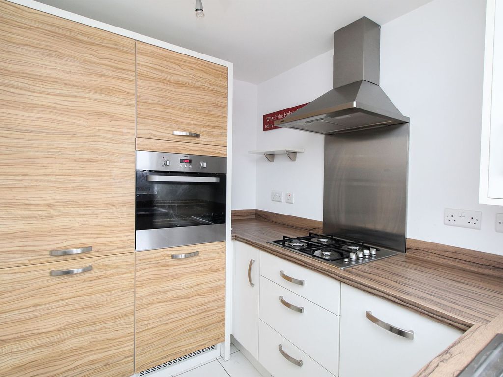 2 bed town house to rent in Rugby Drive, Chesterfield S41, £800 pcm