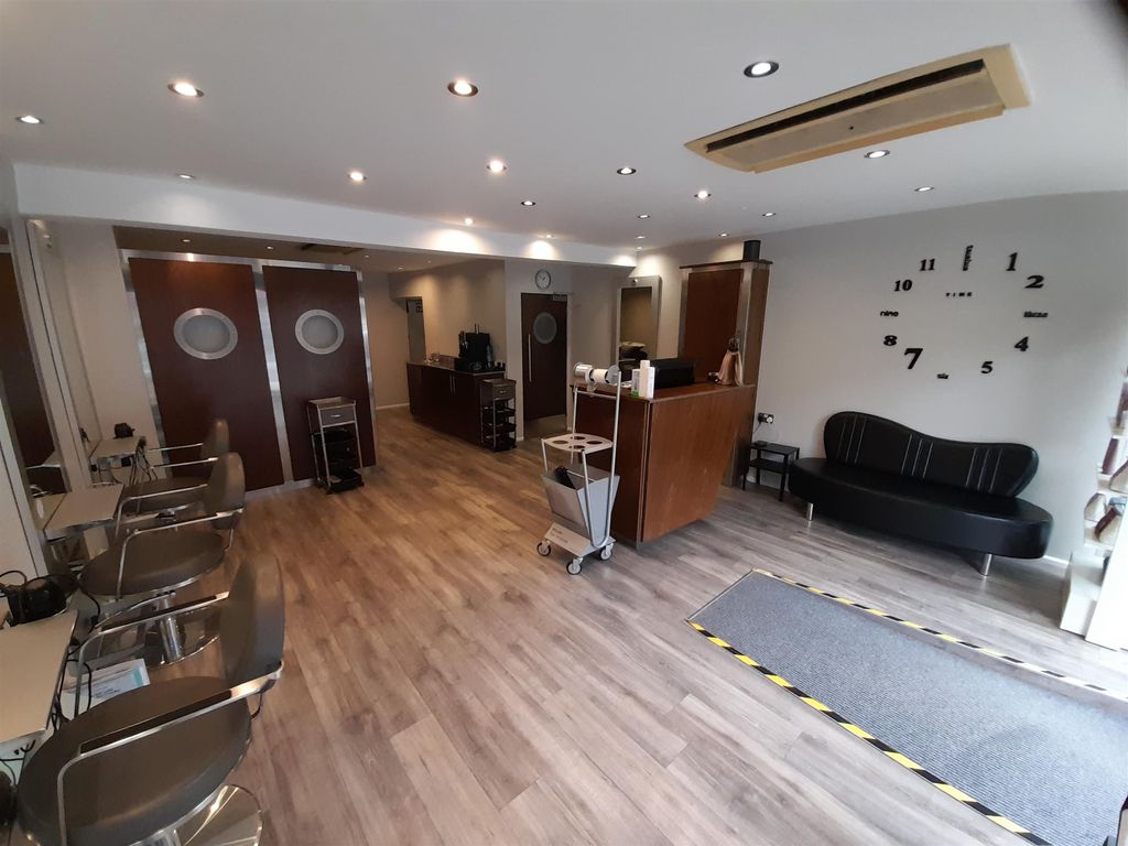 Retail premises for sale in Hair Salons BD16, Bingley, West Yorkshire