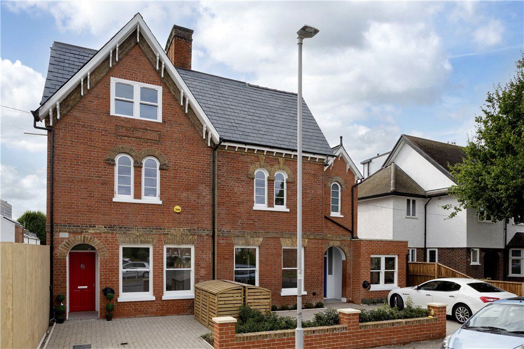 New home, 4 bed detached house for sale in Sycamore Grove, New Malden