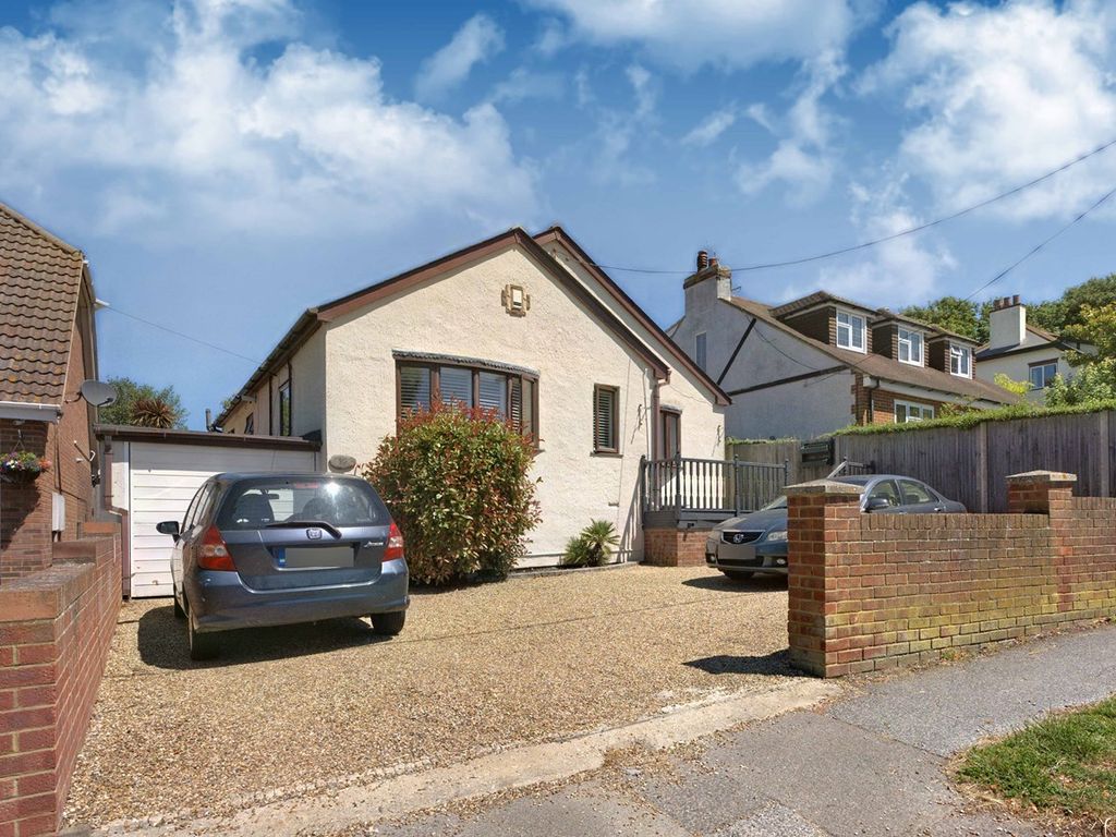 4 bed detached bungalow for sale in Brecon Chase, Minster On Sea