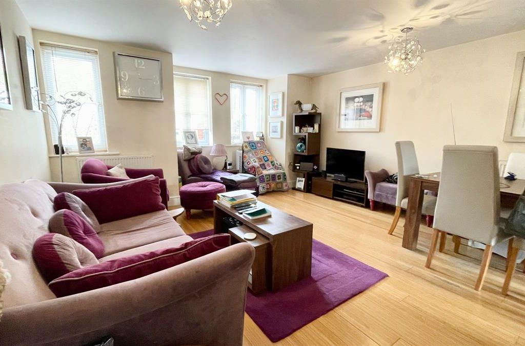 2 bed flat to rent in Abbey Court, Meyrick Crescent, Colchester CO2 Zoopla