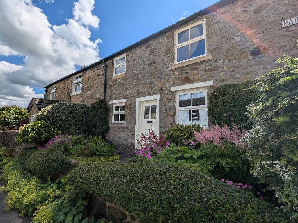 2 bed terraced house for sale in Painter Wood, Billington BB7, £250,000