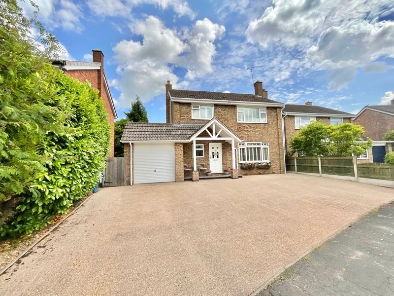 3 bed detached house for sale in The Flashes, Gnosall, Stafford ST20, £