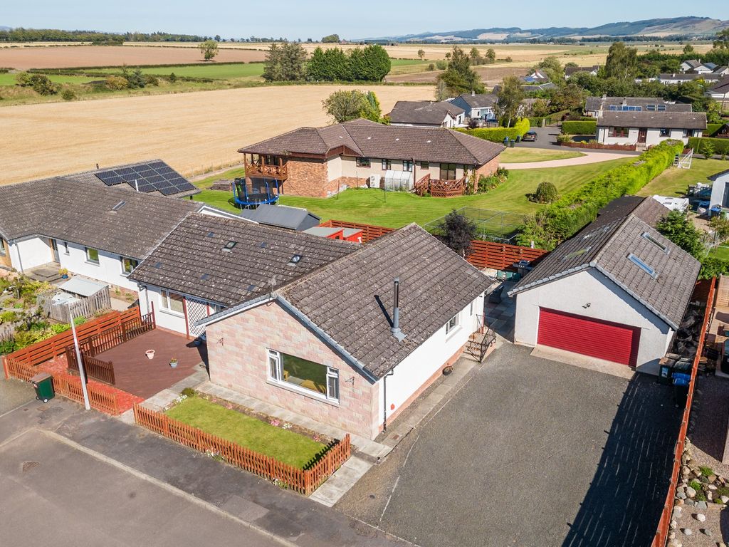 4 bed detached bungalow for sale in 7 Fraser Avenue, Wolfhill