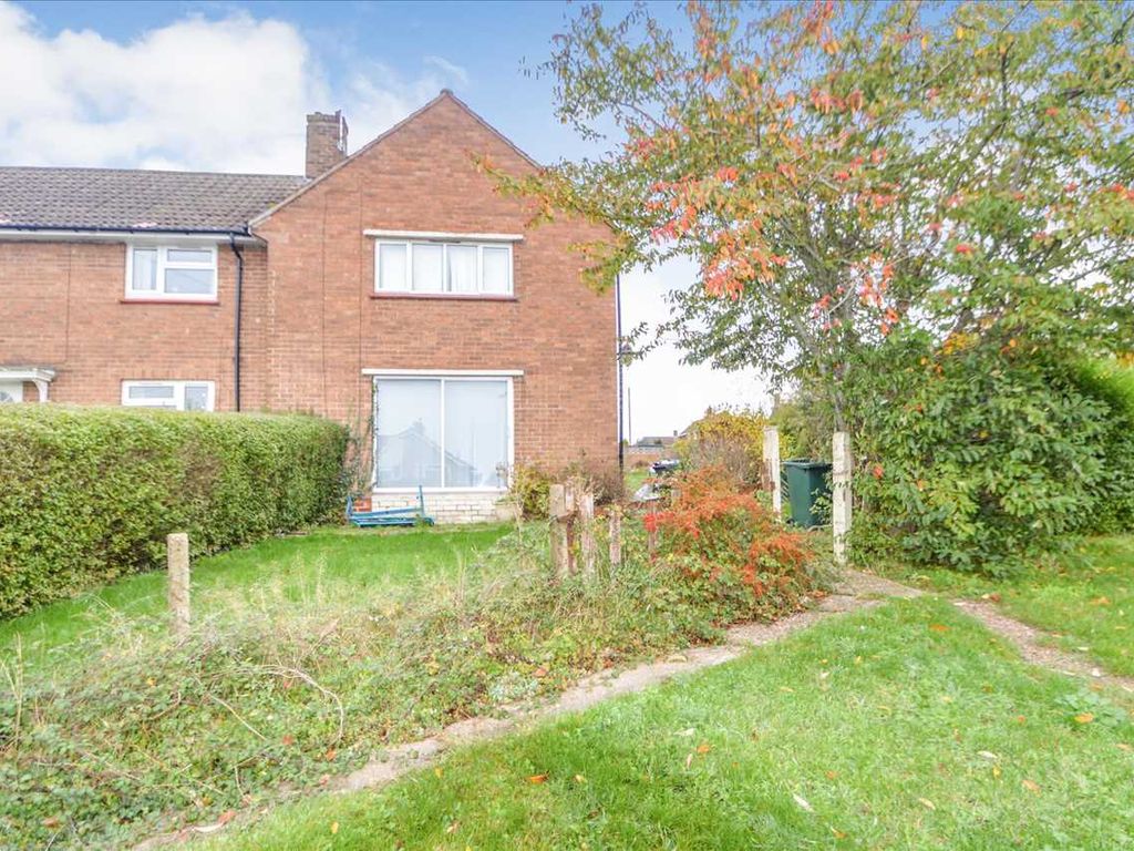 3 bed semidetached house for sale in Bunny Lane, Keyworth, Nottingham