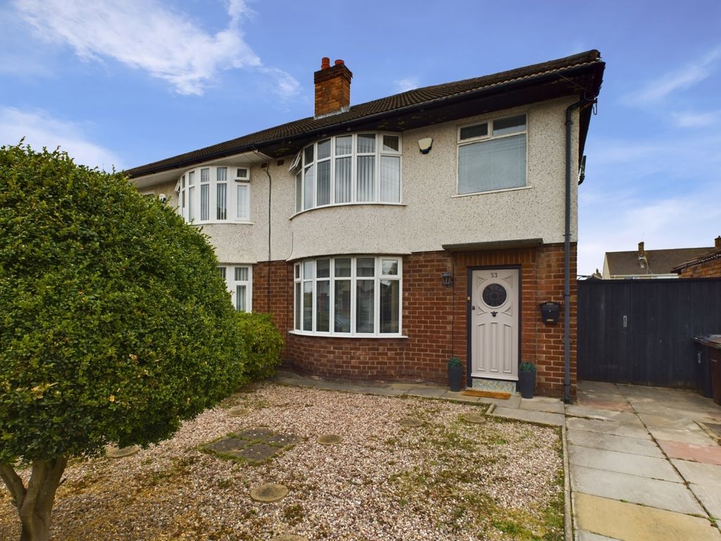 3 bed semidetached house for sale in Edgemoor Drive, Crosby L23, £