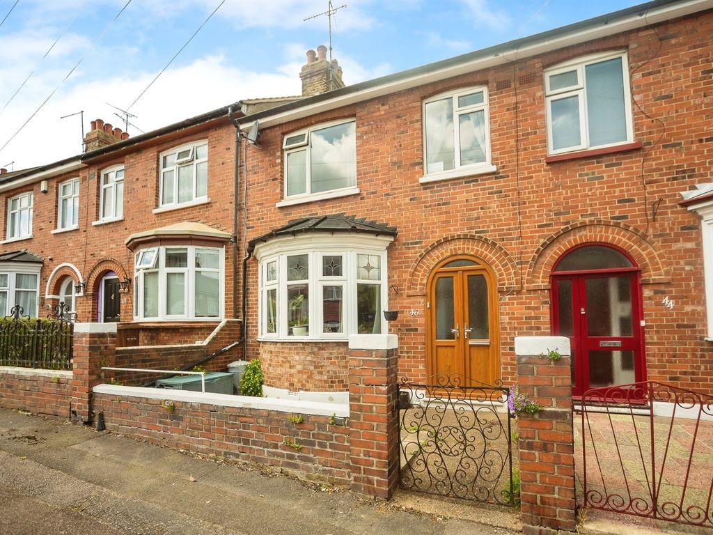 3 bed terraced house for sale in Third Avenue, Gillingham ME7, £280,000