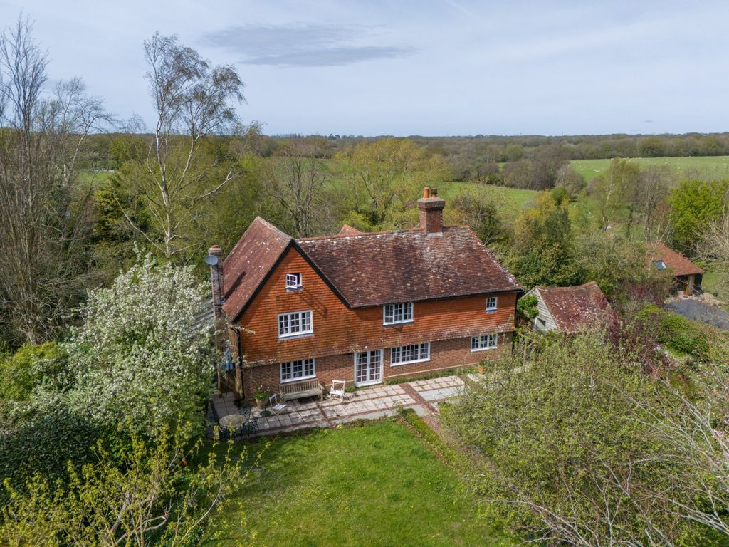 4 bed detached house for sale in Chiddingly, East Sussex BN8, £