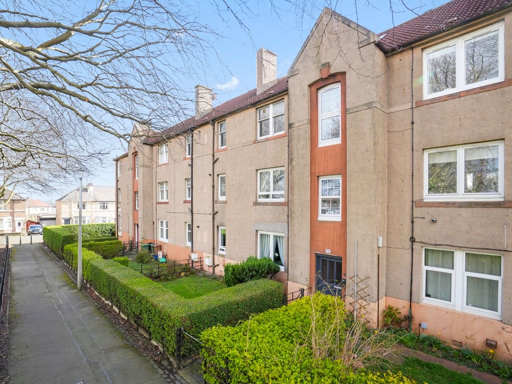 2 bed flat for sale in 72/5 Northfield Broadway, Northfield, Edinburgh EH8, £135,000 Zoopla