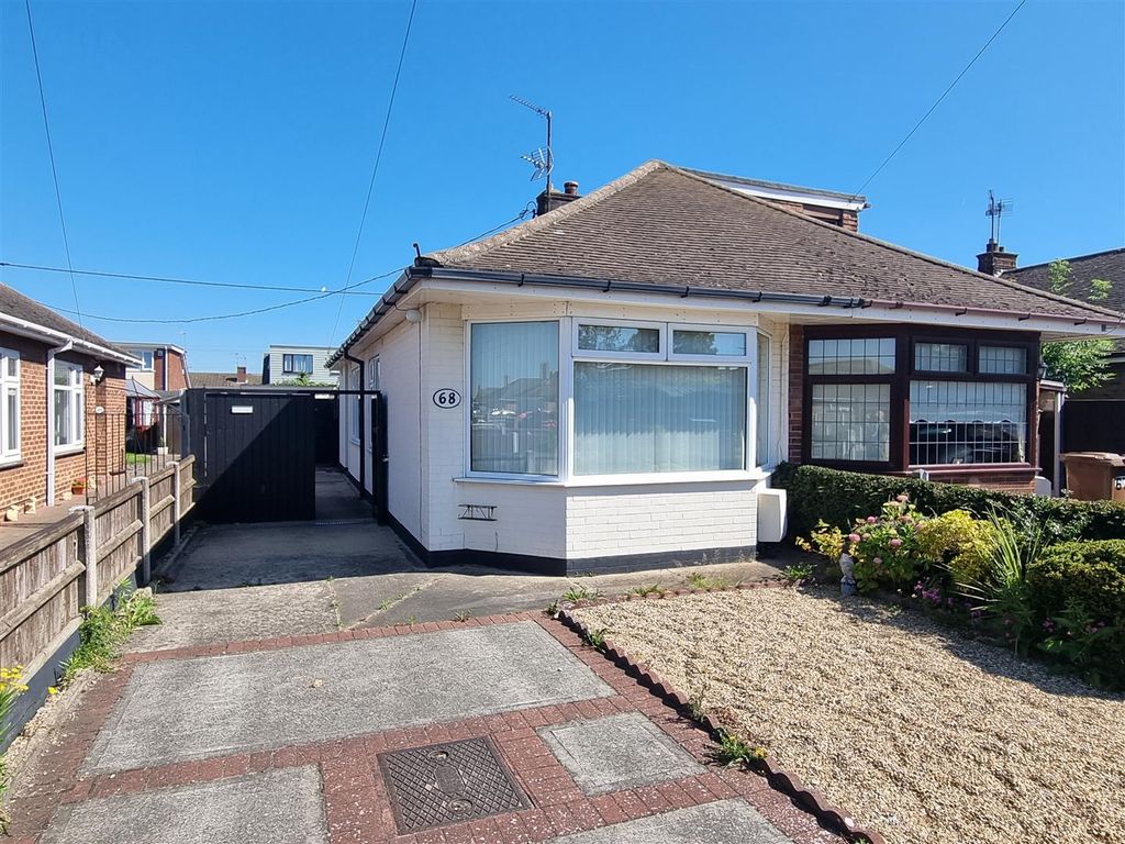 2 bed semidetached bungalow for sale in Bradwell Avenue, Bradwell