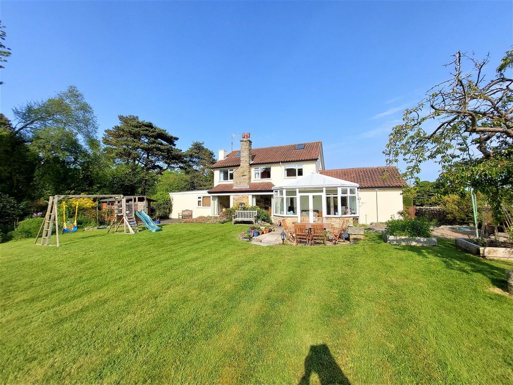 5 bed detached house for sale in Mill Lane, Cloughton, Scarborough YO13