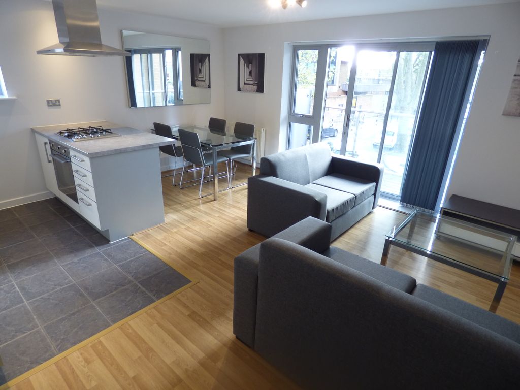 2 bed flat to rent in Ellison Apartments, Merchant Street, Bow E3, £